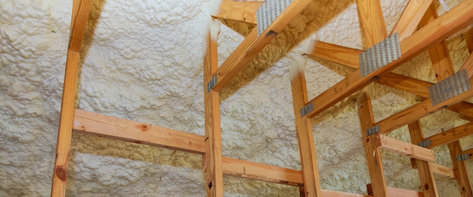 How to Choose the Right Attic Insulation for Your Florida Home